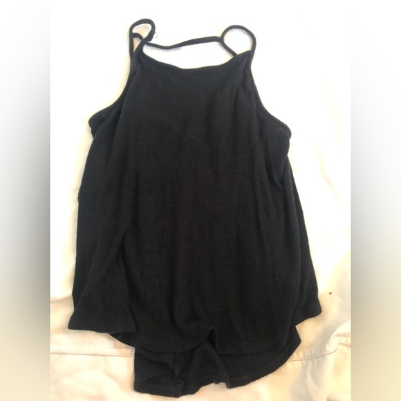 Target Black Tank - Picture 2 of 3